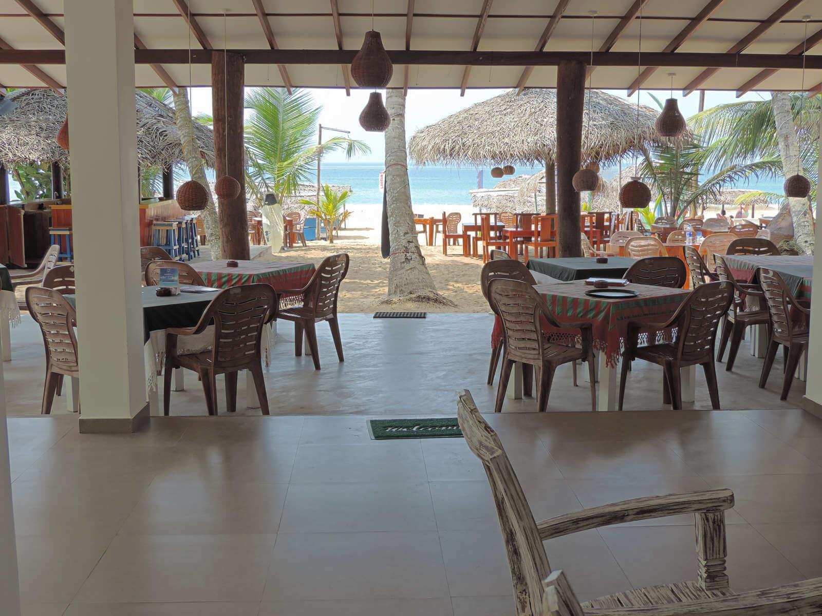 Yula beach hikkaduwa. Yula beach hikkaduwa