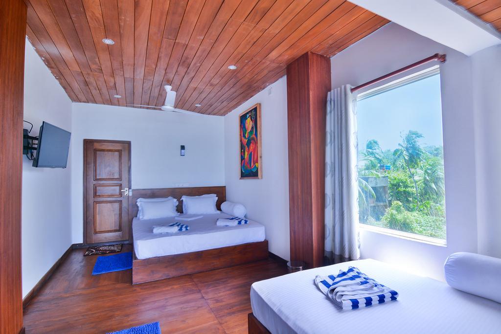 Wave Beach Resort Unawatuna