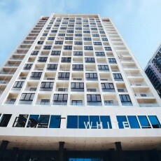 Next White RightApart Apts, Грузия, Батуми