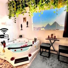 Pharaoh pyramids view Apts, Египет, Каир
