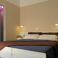 London (Cattolica) 3*, Италия, Эмилия-Романья