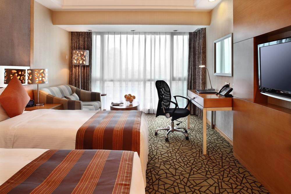 Технопарк ташкент фото. Poly plaza hotel пекин. Park plaza beijing. Poly international plaza, пекин китай. Park plaza beijing.