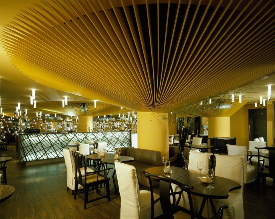 Перла прага. Перла прага. Отель praha в праге. Перла прага. Перла прага.