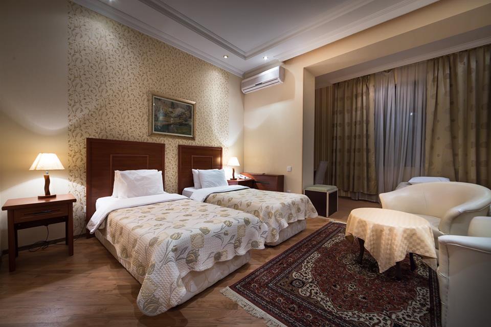 Отели в баку. Премьер отель Баку. Premier 4* (Баку). Ruma Premier Hotel Баку. Акцент отель Баку