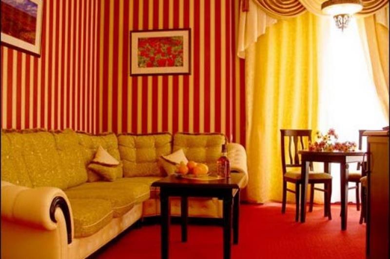 Отель пан интер. Пан интер кисловодск. Пан интер кисловодск. Пан интер 4. Отель пан интер.