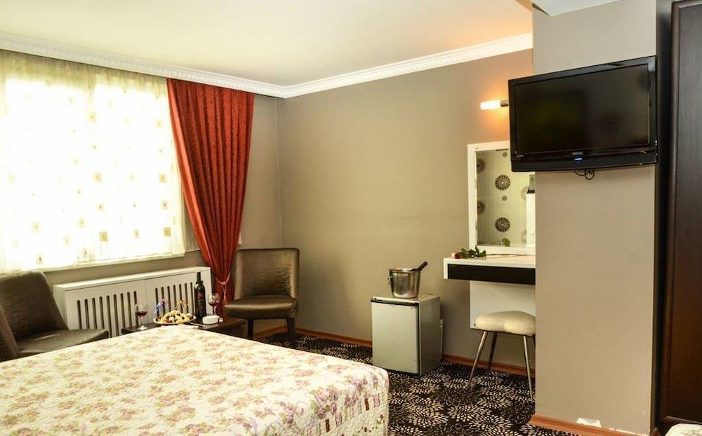 Life hotel стамбул. Comfort Life Hotel. Comfort Life Hotel 3* (Аксарай). Комфорт лайф отель Стамбул. Comfort Life Hotel 4.