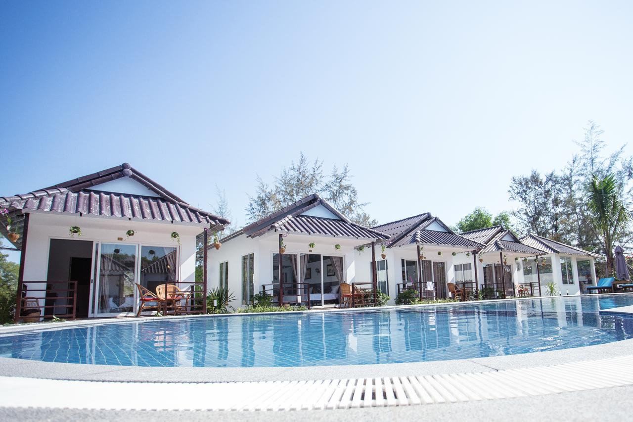 Sea breeze resort анапа. Sea breeze resort candolim 3*. Sea breeze resort камбоджа. Sea breeze resort 3*. Kata sea breeze 4*.